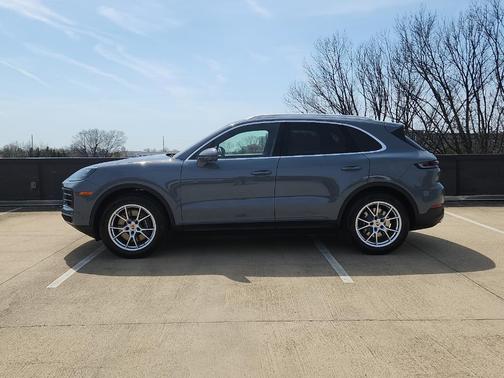 2026 Porsche Cayenne Base