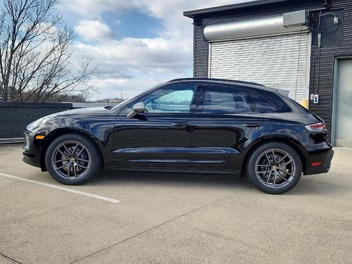 2026 Porsche Macan T