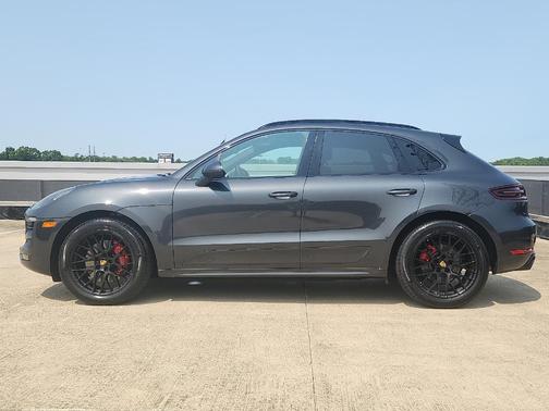 2018 Porsche Macan GTS