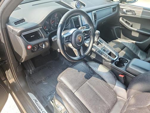 2018 Porsche Macan GTS