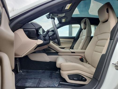 2025 Porsche Taycan Base