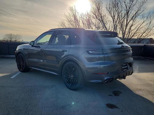 2026 Porsche Cayenne GTS