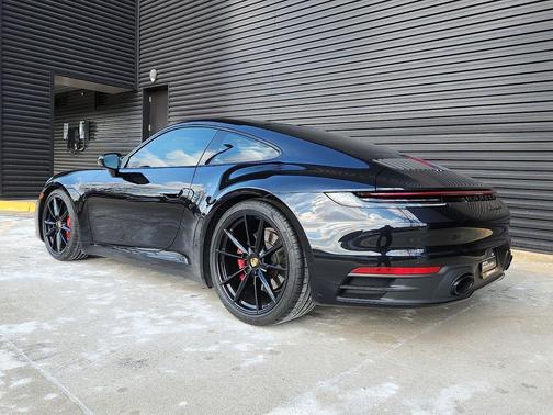 2023 Porsche 911 Carrera S