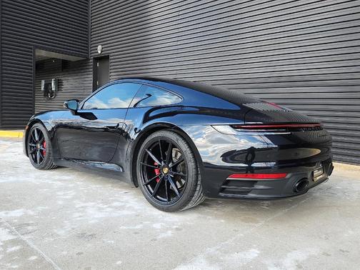 2023 Porsche 911 Carrera S