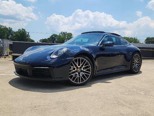 2021 Porsche 911 Carrera