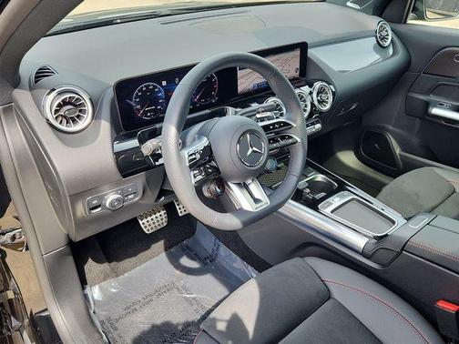 2025 Mercedes-Benz AMG GLA 35 Base