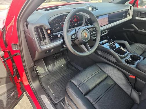 2026 Porsche Cayenne AWD