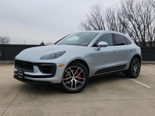 2023 Porsche Macan S