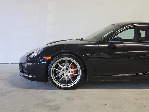 Basalt Black Metallic 2014 Porsche Cayman S
