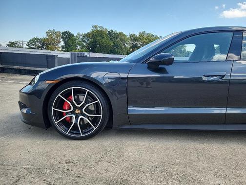 2025 Porsche Taycan 4S