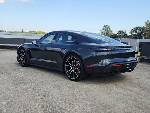 2025 Porsche Taycan 4S