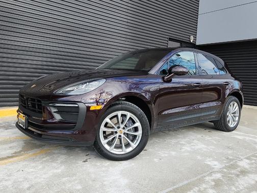 2025 Porsche Macan 