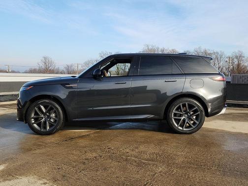 2025 Land Rover Range Rover Sport P460 Dynamic SE