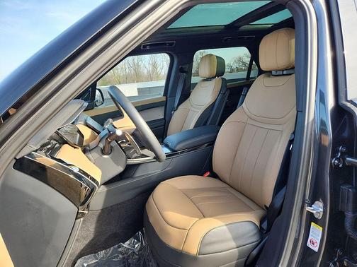 2025 Land Rover Range Rover Sport P460 Dynamic SE
