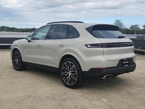 2026 Porsche Cayenne Base