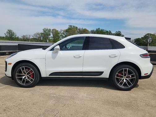 2024 Porsche Macan S