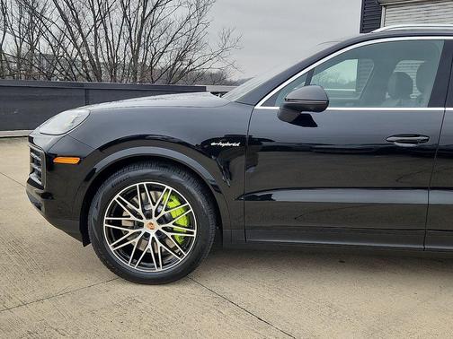 2026 Porsche Cayenne S