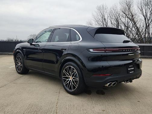 2026 Porsche Cayenne S