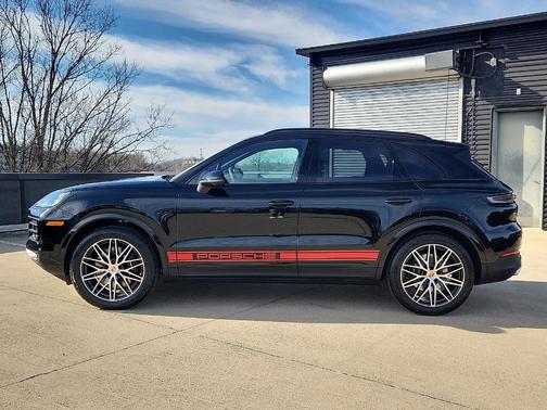 2026 Porsche Cayenne Base