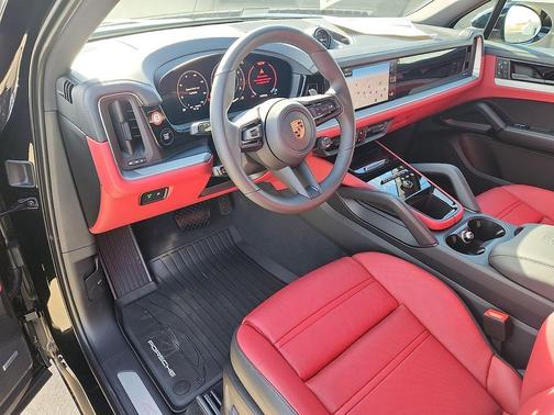 2026 Porsche Cayenne Base