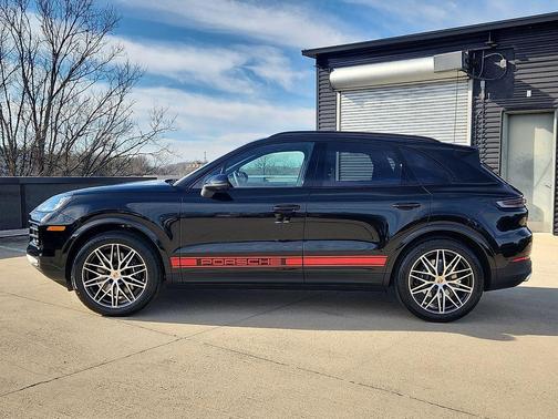 2026 Porsche Cayenne Base