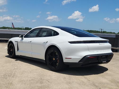 2025 Porsche Taycan 4S