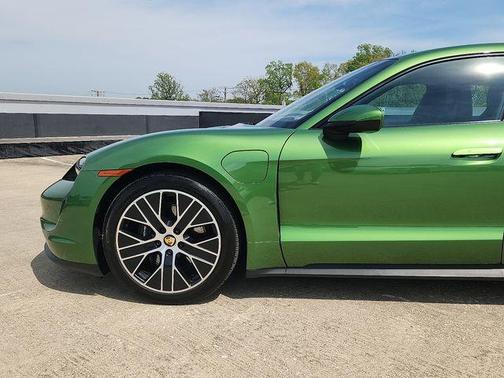 2023 Porsche Taycan Base