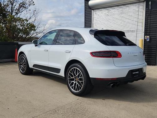 2018 Porsche Macan