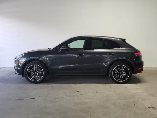 Volcano Grey Metallic 2021 Porsche Macan S