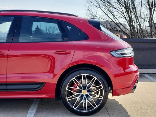 Carmine Red 2026 Porsche Macan GTS