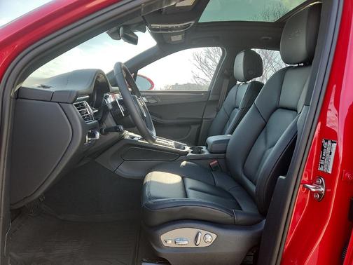 Carmine Red 2026 Porsche Macan GTS