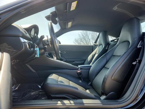 2014 Porsche Cayman Base