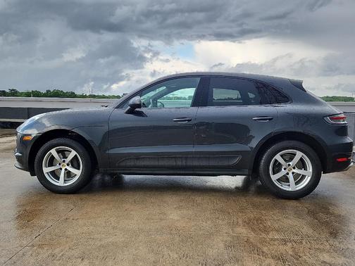 2020 Porsche Macan Base