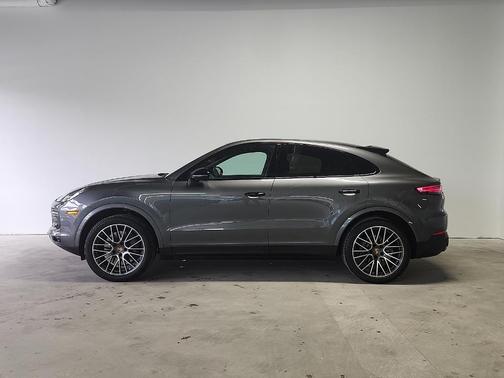 Quartzite Metallic 2020 Porsche Cayenne S Coupe AWD