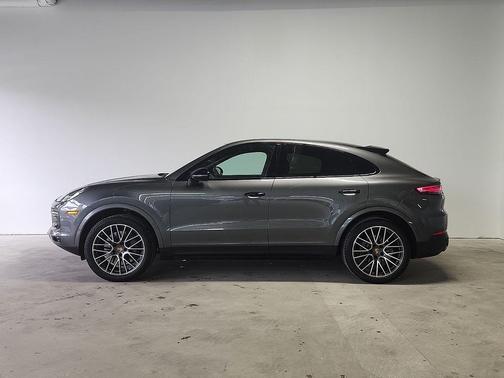 Quartzite Metallic 2020 Porsche Cayenne S Coupe AWD
