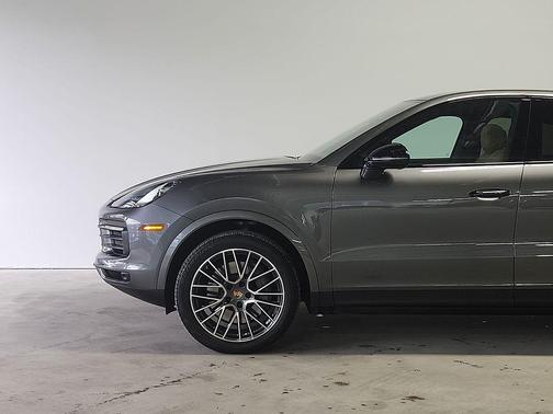 Quartzite Metallic 2020 Porsche Cayenne S Coupe AWD