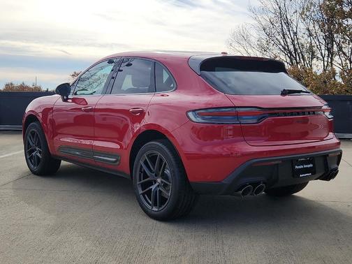 2026 Porsche Macan T