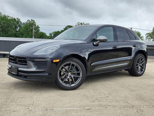 2025 Porsche Macan T