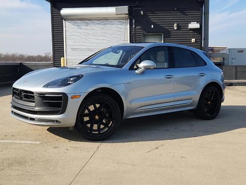 2024 Porsche Macan GTS