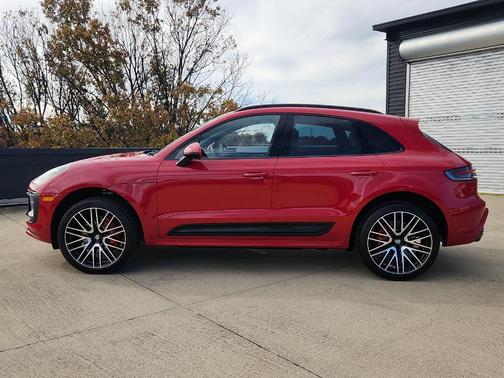 2026 Porsche Macan S