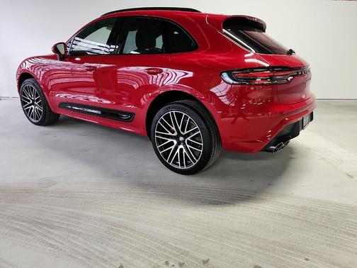 2026 Porsche Macan S