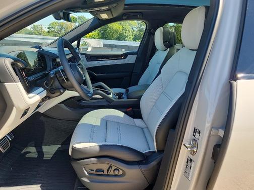2026 Porsche Cayenne S