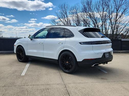 2026 Porsche Cayenne Base