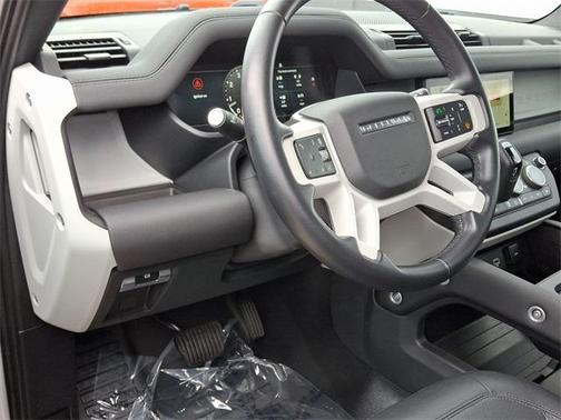 2024 Land Rover Defender 110 P400 S