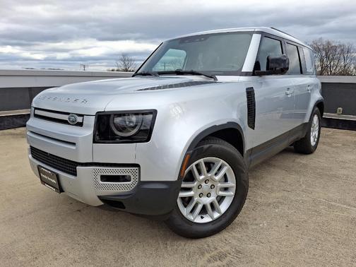 2024 Land Rover Defender 110 P400 S