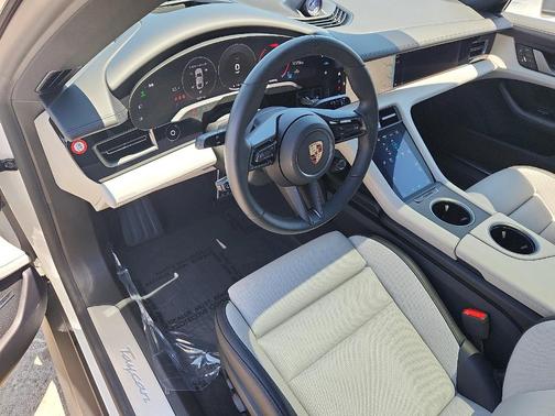 2025 Porsche Taycan Base