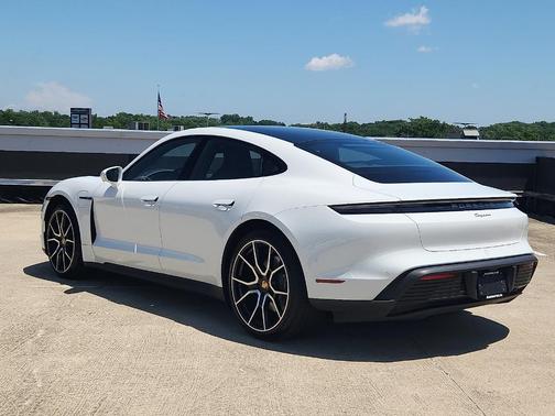 2025 Porsche Taycan Base
