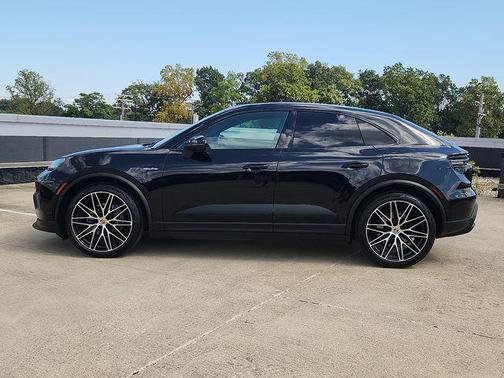 2024 Porsche Macan 4