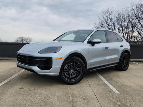 2026 Porsche Cayenne GTS