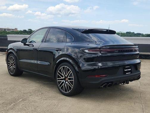 2025 Porsche Cayenne S Coupe AWD